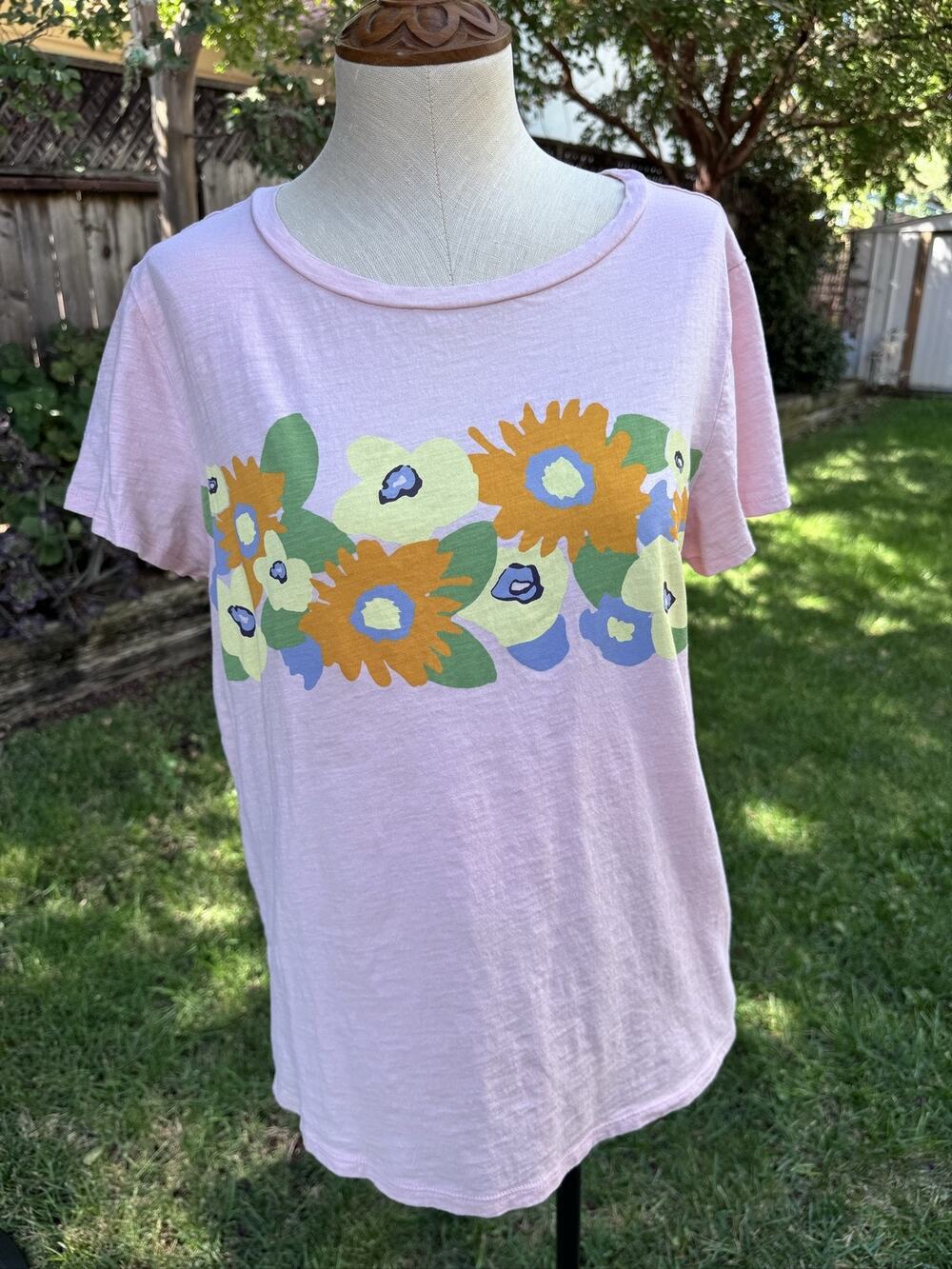LOFT Women's Pink Floral T-Shirt Size L 100% Cotton Short Sleeve Round Neck